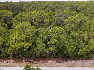754 Highlands Lake Dr, Lake Placid, FL 33852