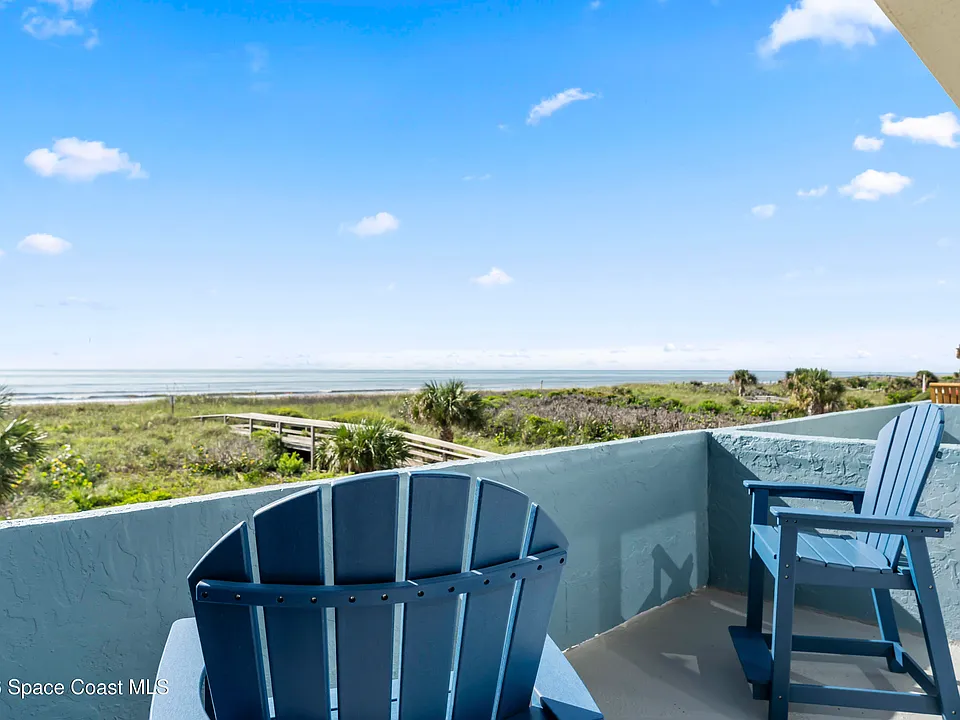 5050 Ocean Beach Blvd #301
