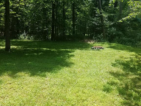 5th image of 202 Sellersville Dr