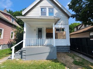 8 Elsdon St, Rochester, NY 14606