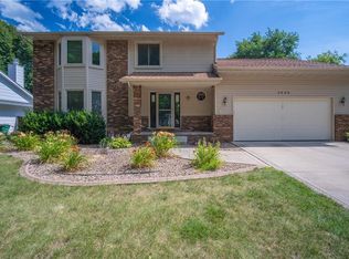5404 Woodland Ave, West Des Moines, IA 50266
