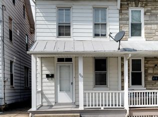 202 N Elm St, Wernersville, PA 19565