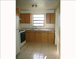 4th image of 18531 NW 28th Pl
