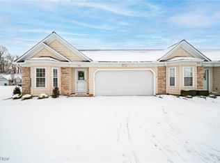 714 Rivers Edge Ln, Painesville, OH 44077