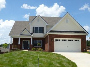11631 Shirecliffe Ln, Knoxville, TN 37934