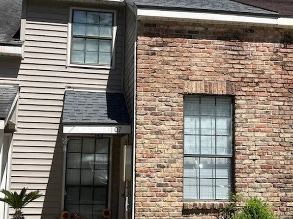 107 S Saint Jean St, Broussard, LA 70518