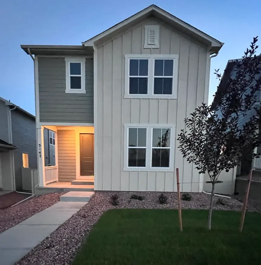 3 bed, 2133 sqft, $2,750 — Photo 1