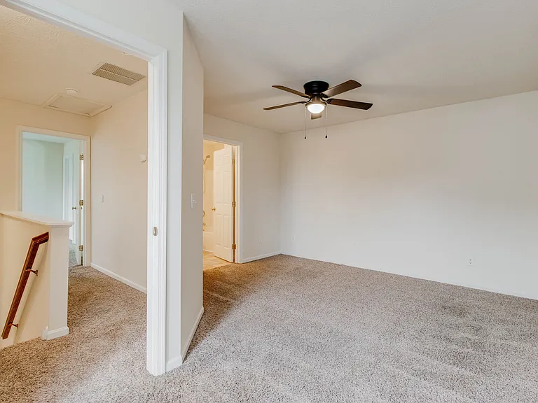 75 Heather Rd — Photo 15