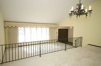 5th image of 316 Pinecroft Dr