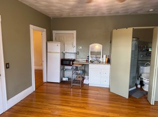10 Roger St UNIT B2, Providence, RI 02906