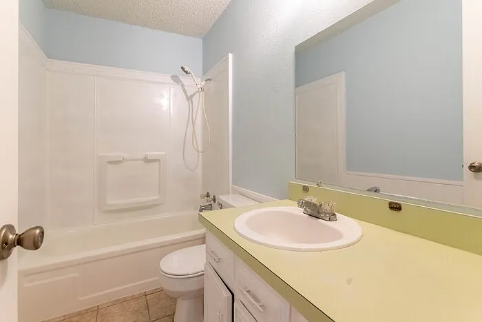 511 Hill St — Photo 5