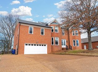 537 Chickasaw Trl, Goodlettsville, TN 37072