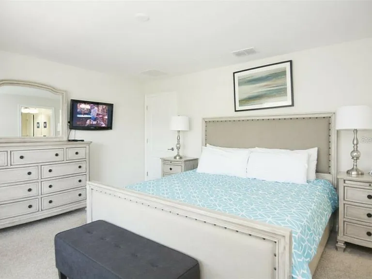 4807 Clock Tower Dr — Photo 17