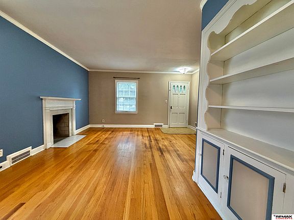 3rd image of 3825 J St