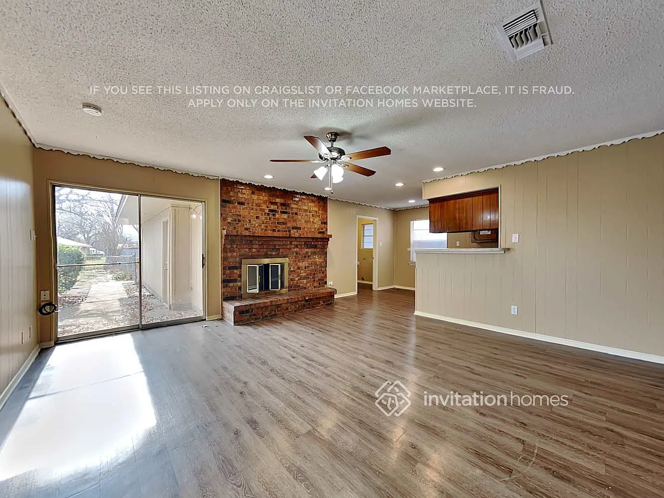 150 Valleyglen Dr Desoto, TX 75115 — Photo 3