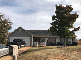 112 Greatview Ln, Greenville, SC 29611