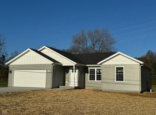 1053 E Niagara Trl, Greensburg, IN 47240