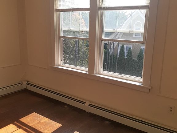 5th image of 50 Blackstone Blvd #12