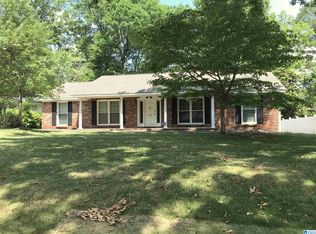 275 Crestview Dr, Montevallo, AL 35115