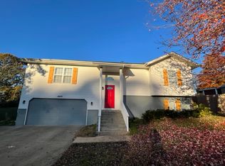 2609 S Lotus St, Ozark, MO 65721