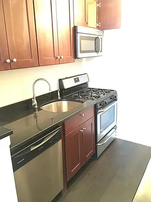 Rented by Lang Realty LLC | media 11