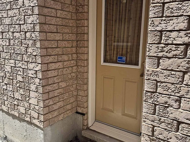 9 Hawkridge Trl — Photo 15