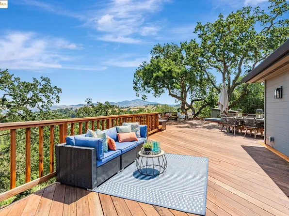 3336 Oak Ct, Lafayette, CA 94549