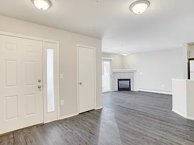 2 Bed/1.5 Bath Townhome Virtual Tour