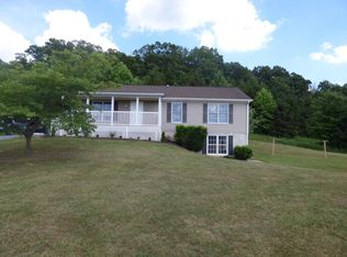 2893 E Mayberry Rd, Taneytown, MD 21787