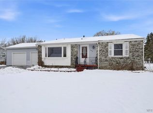 300 Westwood Rd, Lancaster, NY 14086