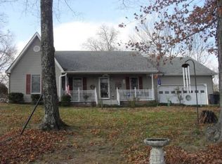 1405 Sugar Grove Rd, Morgantown, KY 42261