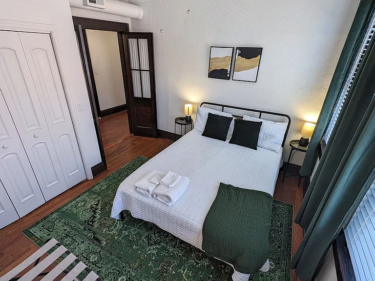 446 N Main St — Photo 11
