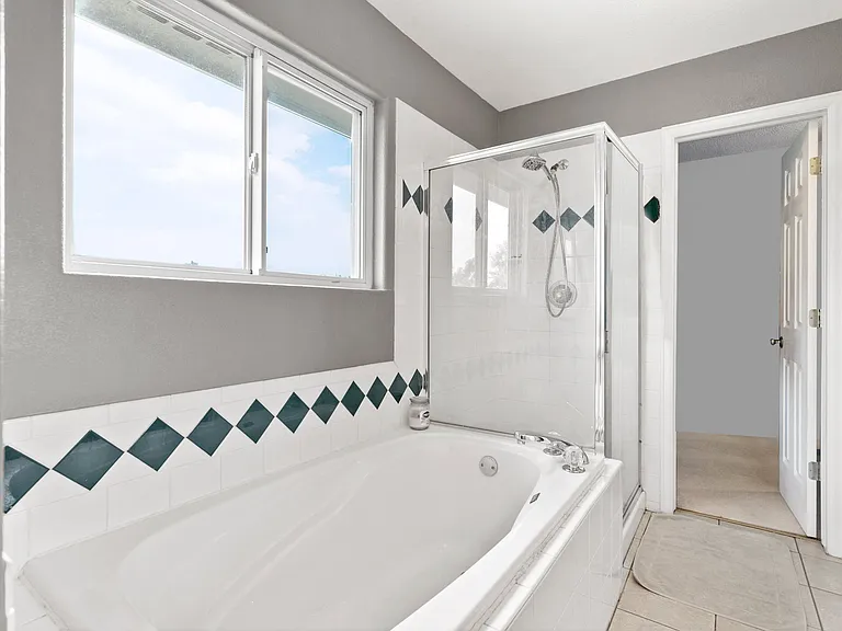 2510 Brenton Dr — Photo 21