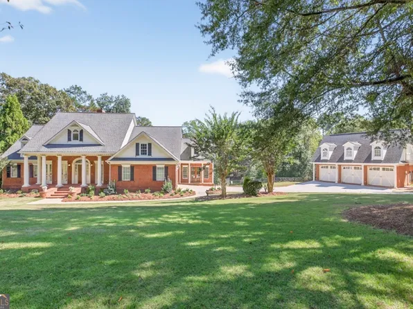 2240 Wilzman Trl, Conyers, GA 30012