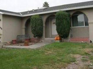 1056 Arthur Ct, Petaluma, CA