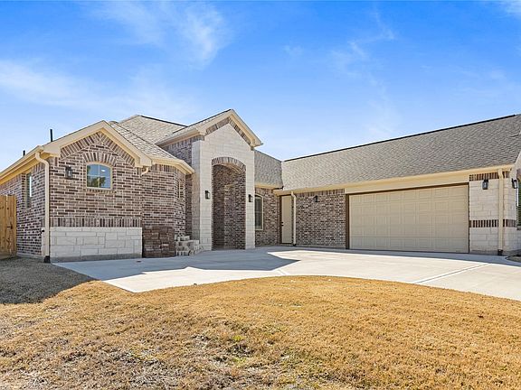 5th image of 311 Bentwood Ct