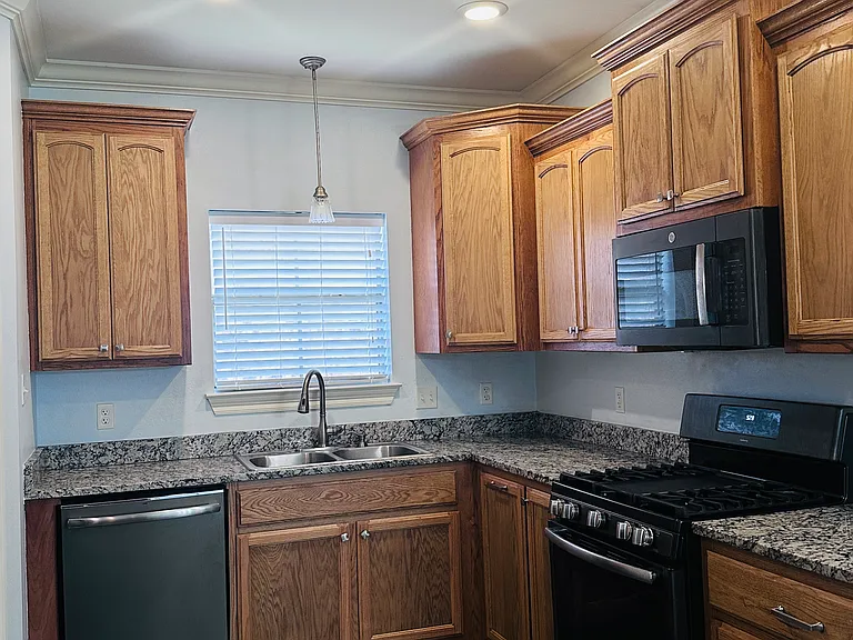 12563 S Lakeshore Dr — Photo 4