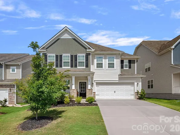 262 Abersham Dr, Mooresville, NC 28115