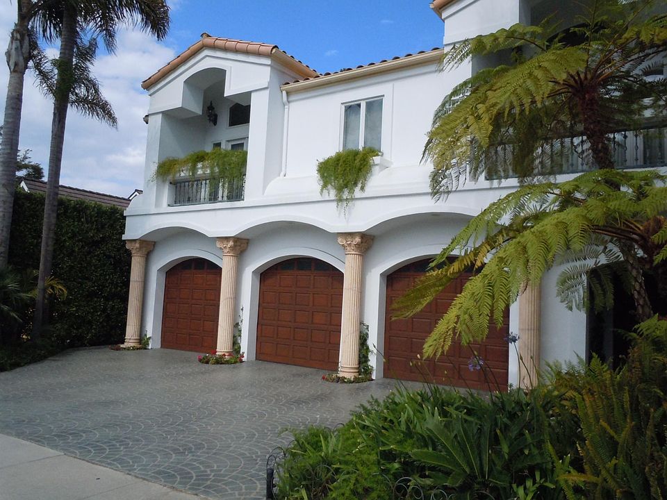 1st image of 1712 Pacific Ave