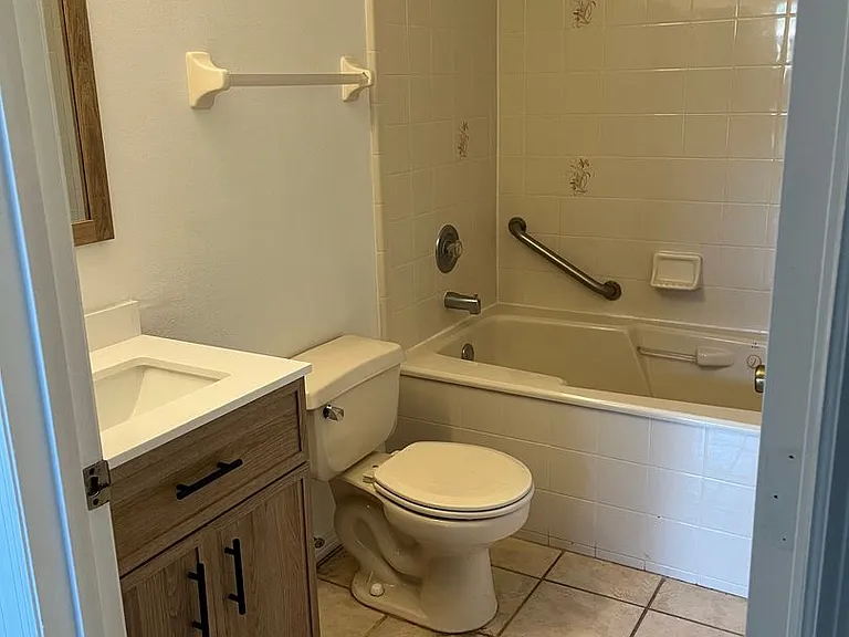 3221 Villa Way Cir — Photo 7