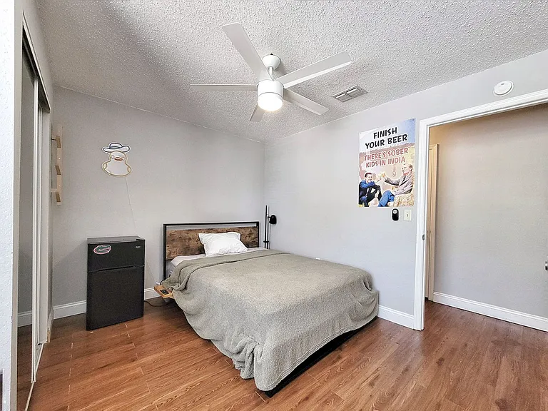 3705 SW 27th St #527 — Photo 13