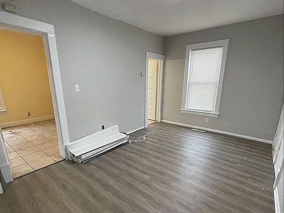 2nd image of 2211 Queen Ave N #1