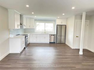 1196 Stanley Dr, Burlington, ON L7P 2K8