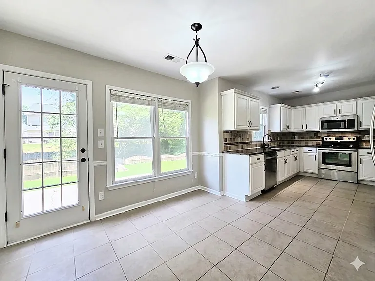 3485 Maple Terrace Dr — Photo 12