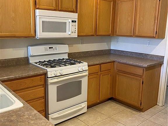 4th image of 10200 Deerfield Beach Ave Unit 103