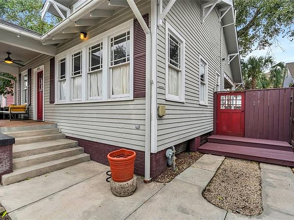 3rd image of 415 Bouny St