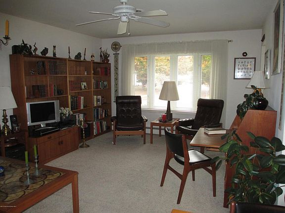 5th image of 114 Columbine Cir