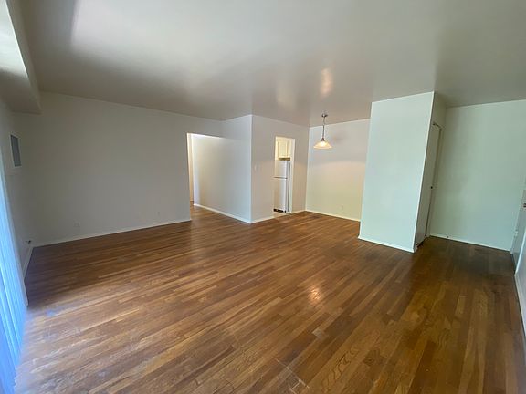 5th image of 2245 Landover Pl #D8