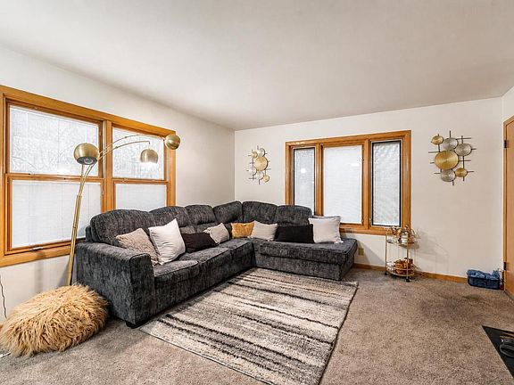 3rd image of 9700 W Lisbon AVENUE #9702