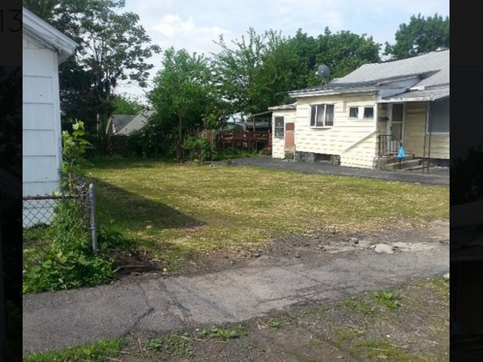 2nd image of 123 Steuben St